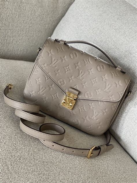 louis vuitton pochette metis turtledove|louis vuitton pochette.